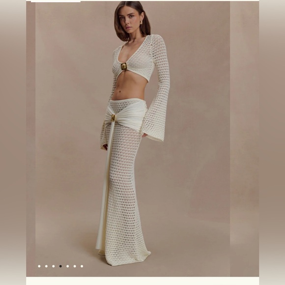 Meshki Dresses & Skirts - Meshki Mania Crochet SET Long Sleeve Cropped Top and skirt- Ivory size small